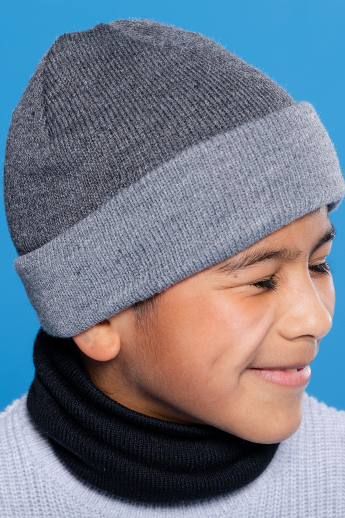 boy wearing hot paws canada knit neck warmer